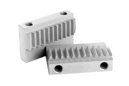 Tempering straight gear rack for CNC machine tools